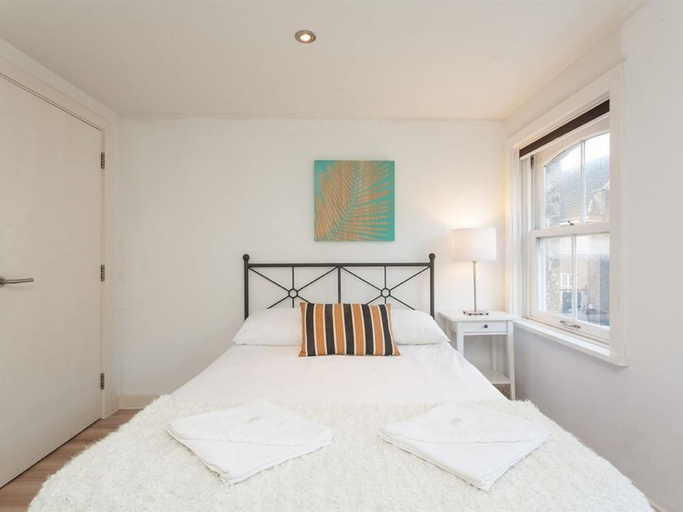Bedroom 2, Brick Lane Luxury Apartments, London