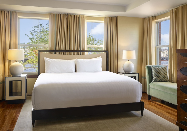 Bedroom 3, Battery Wharf Hotel, Boston Waterfront, Boston