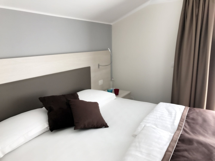 Bedroom 3, Hotel Dogana, Brescia
