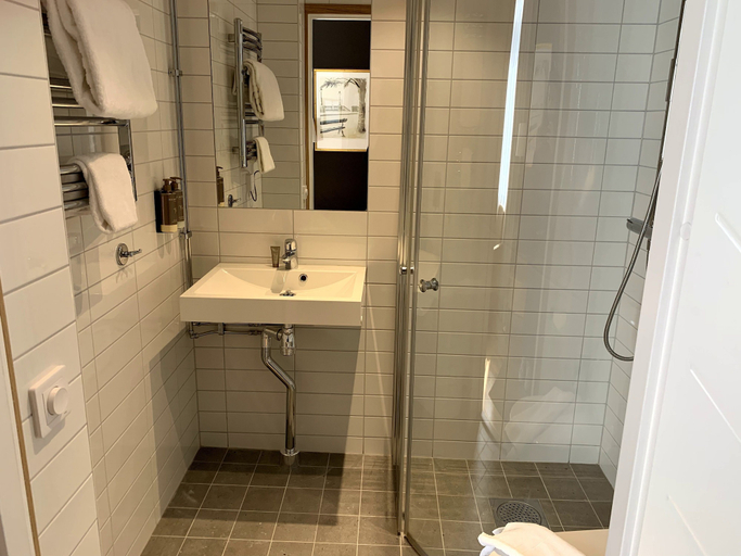 Bathroom 4, Näsby Slott, Täby