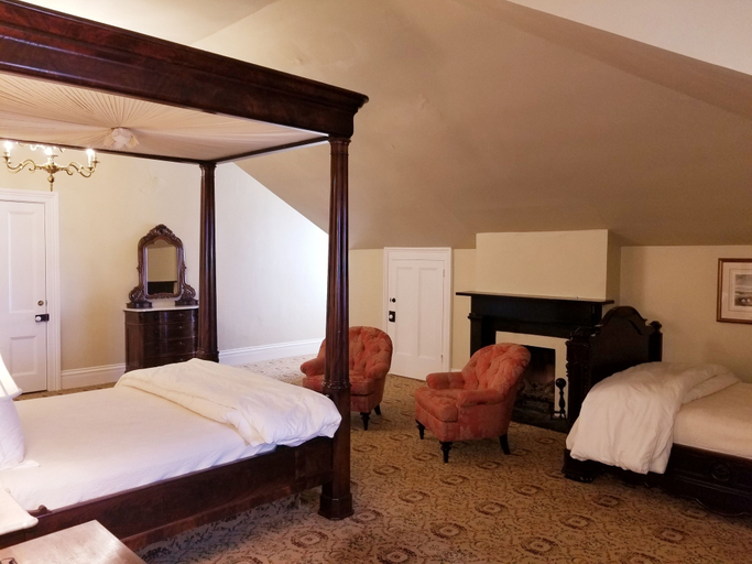 Bedroom 2, Dunleith Historic Inn, Adams