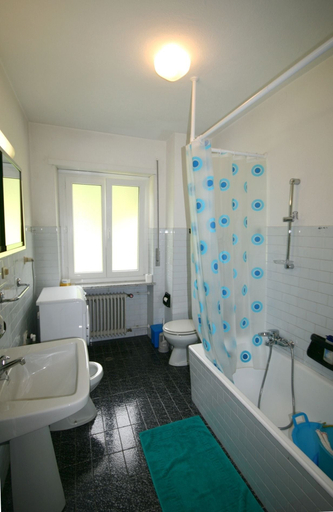Bathroom 3, Casa Angelo, Belluno