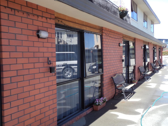 Exterior & Views 2, Baywatch Motor Lodge, Timaru