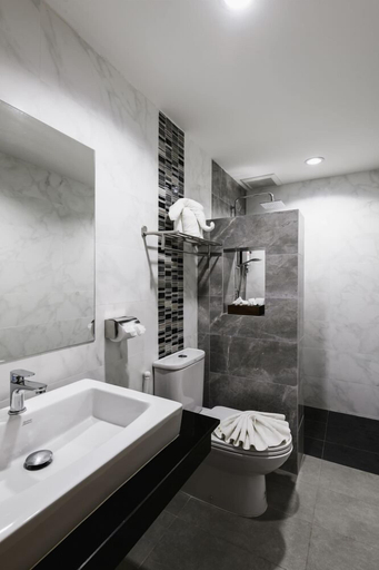 Bathroom 4, Old Town Chiangmai Boutique, Muang Chiang Mai