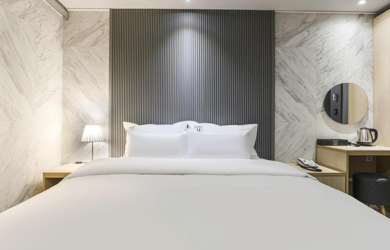 Bedroom 2, JJ Hotel, Seongnam