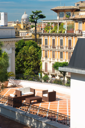 Exterior & Views 2, Donna Laura Palace by OMNIA hotels, Roma