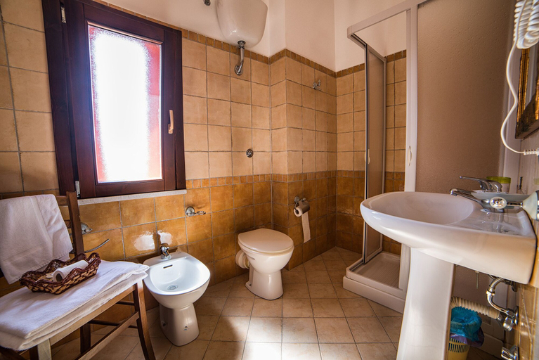 Bathroom 3, Principe di Aragona, Agrigento