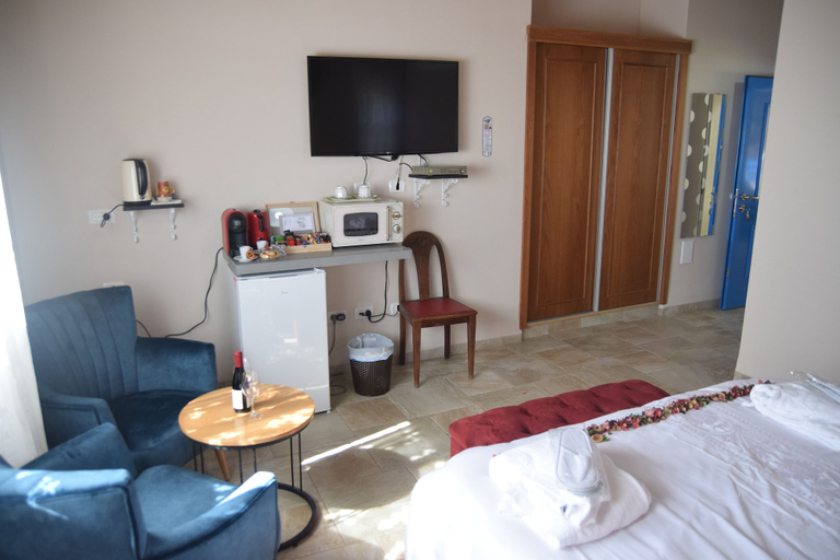 Bedroom 3, Zimmer Cigale