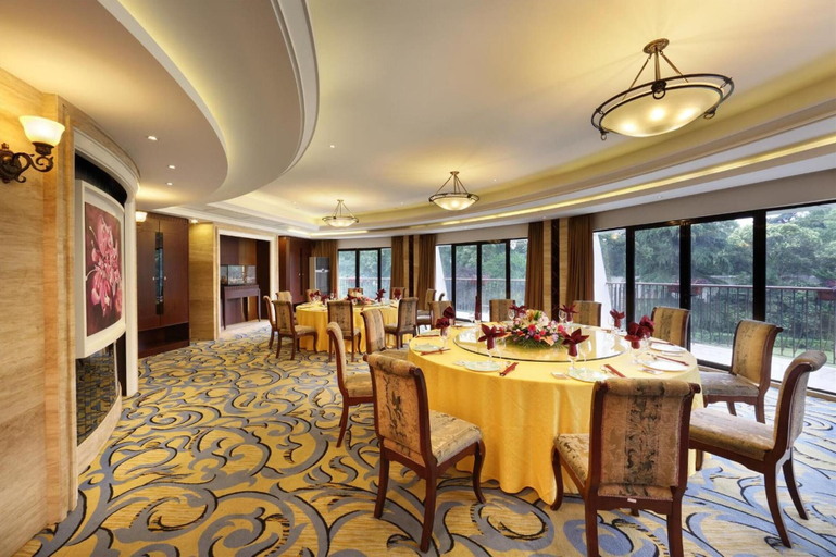 Food & Drinks 4, Cypress Hotel Jin Jiang Shanghai, Shanghai
