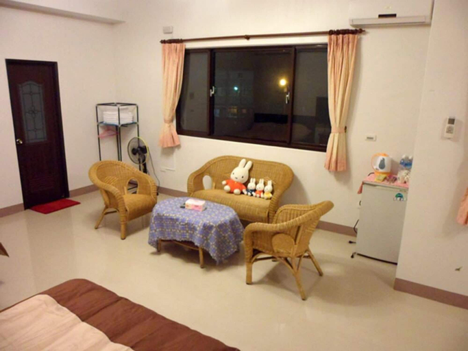Bedroom 3, Rose Lodge, Yilan