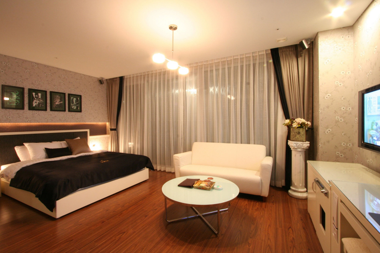 Bedroom 4, Hotel Wiz, Paju