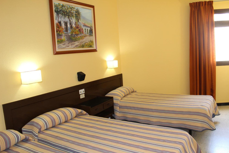 Bedroom 3, Hotel Olympia, Las Palmas