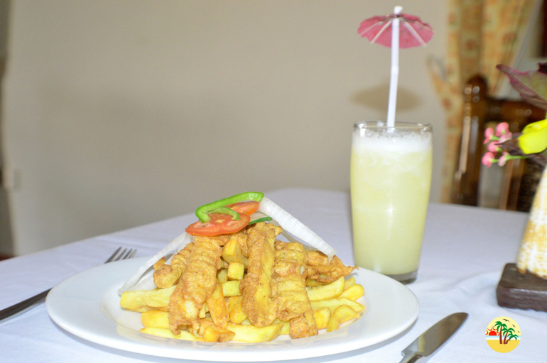 Food & Drinks 4, Coconut Grove Bridge House, Komenda-Edina-Eguafo-Abirem