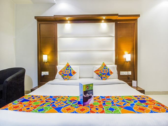 Bedroom 3, FabHotel Star Delhi Airport, West
