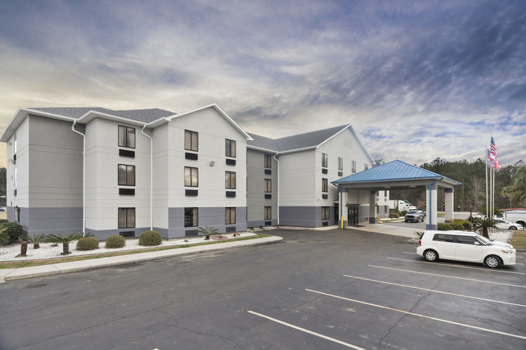 Exterior & Views 2, Baymont by Wyndham Pooler/Savannah, Chatham