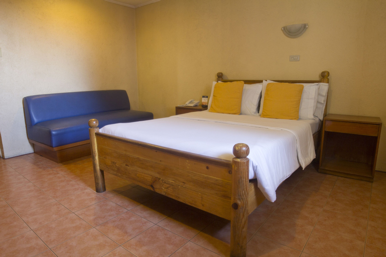 Bedroom 18