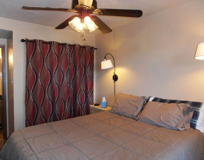 Bedroom 2, Bella Vista, Colfax