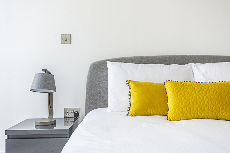 Bedroom 3, Stunning Brand New Westminster Apartment, London