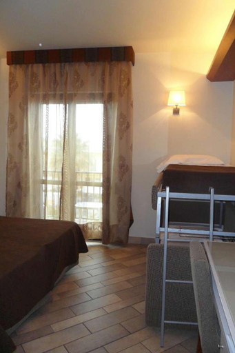 Bedroom 4, Hotel Eden, Lucca