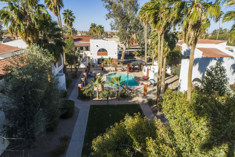 Exterior & Views 2, The Avenida Condominiums, Pinal