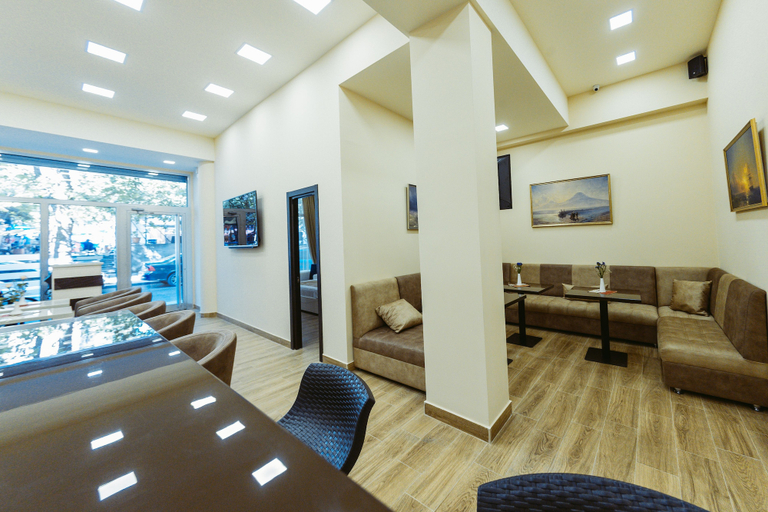 Others 5, L'image Art Hotel, Yerevan