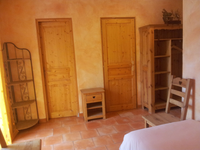 Bedroom 3, L'asphodèle, Alpes-de-Haute-Provence