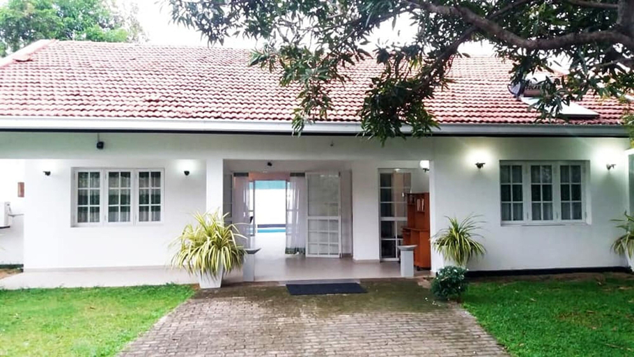 Exterior & Views 2, The triple bbb villa, Negombo