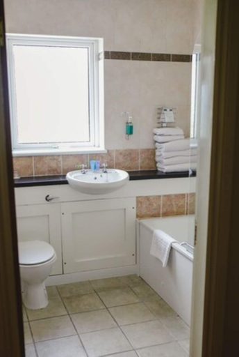 Bathroom 4, Inn on the Coast, Causeway Coast and Glens