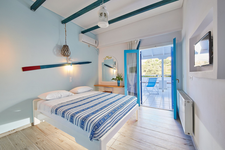 Bedroom 4, Kerame Studios, North Aegean