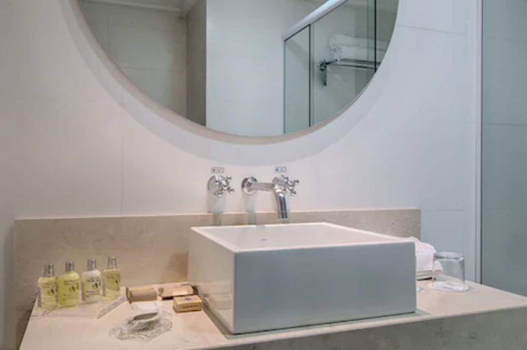 Bathroom 5, ArtHotel Transamerica Collection, Porto Alegre