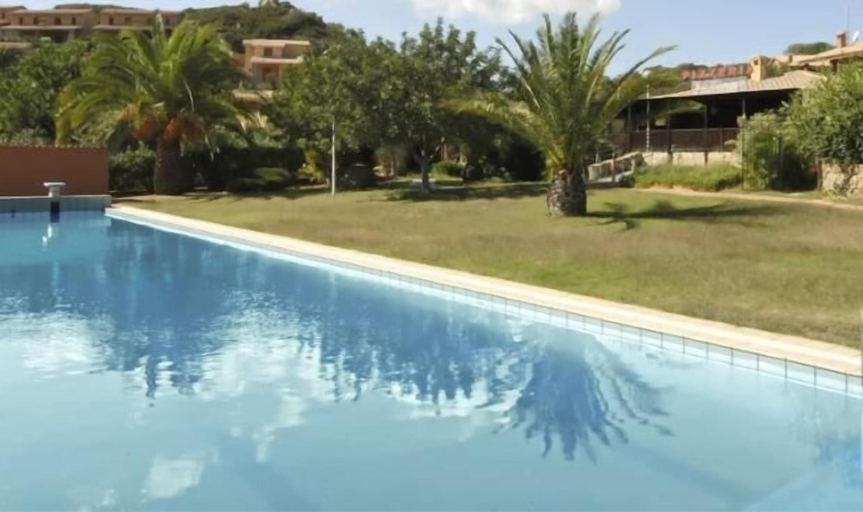 Outdoor pool, Residenze Reale Marina, Cagliari