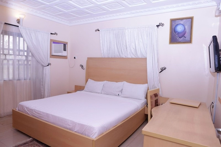 Bedroom 2, Onyx Hotel and Apartments, AbujaMun