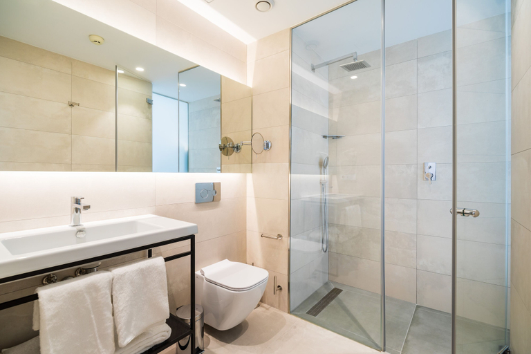 Bathroom 3, Dormos Hotel, Cádiz