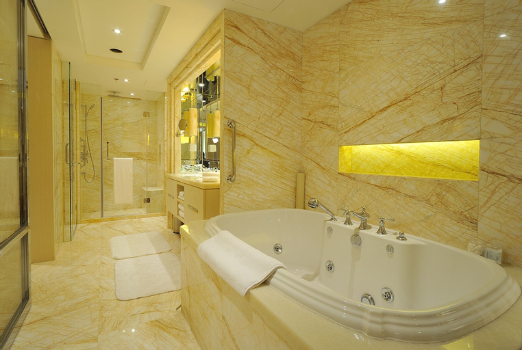 Bedroom 5, Guangzhou Marriott Hotel Tianhe, Guangzhou