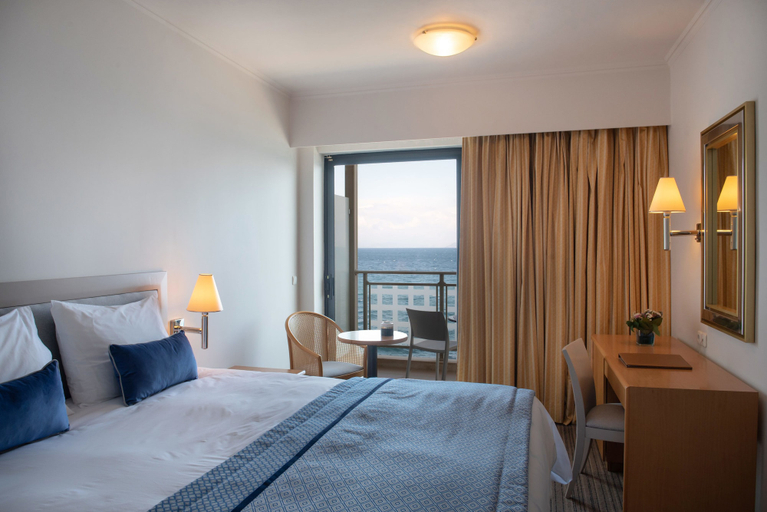 Bedroom 3, Chios Chandris Hotel, North Aegean