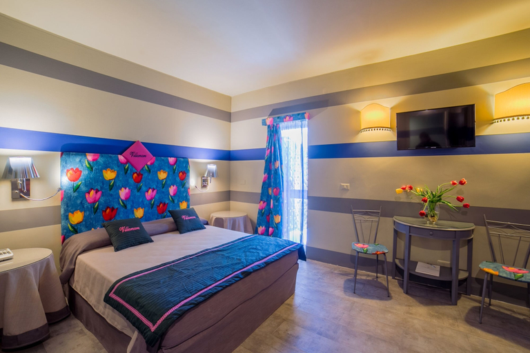 Bedroom 3, Hotel Villamare, Syracuse