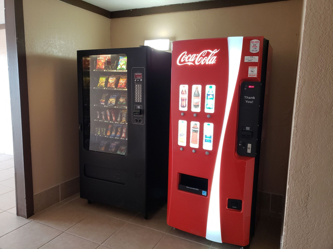Food & Drinks 5, Days Inn by Wyndham Las Vegas, San Miguel
