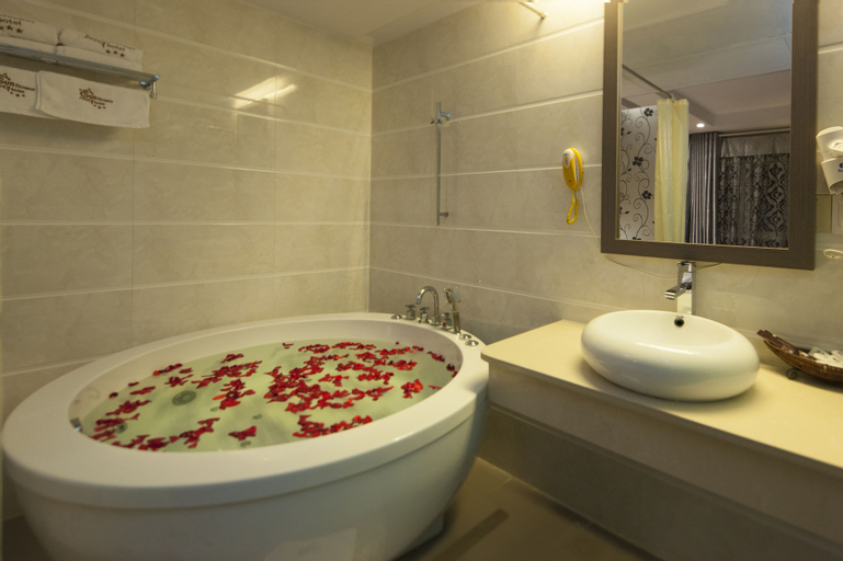 Bedroom 4, Sunflower Luxury Hotel, District 1