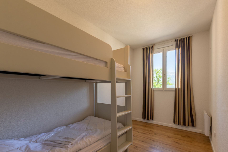 Bedroom 2, Résidence Les Balcons de l'Yse, Hautes-Pyrénées