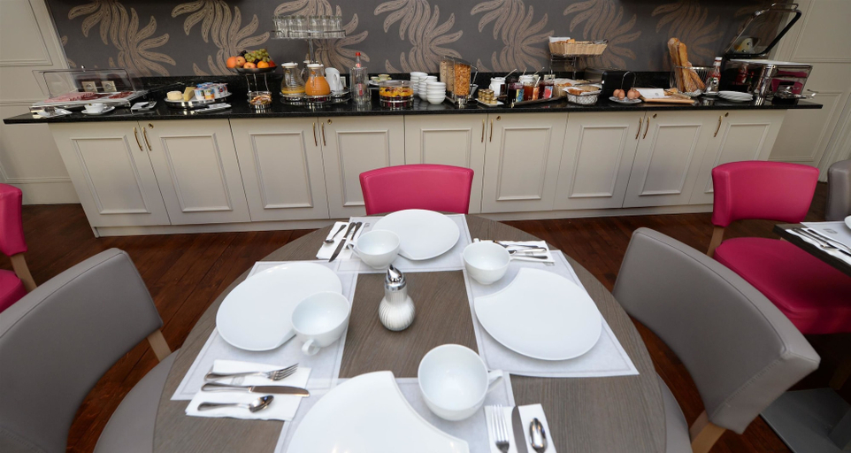 Food & Drinks 5, Best Western Hotel De France, Ain