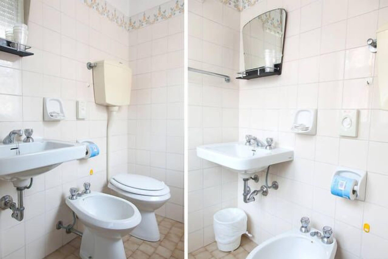 Bathroom 5, Hotel Ronconi, Rimini
