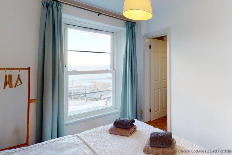 Bedroom 3, Ilfracombe Raphael 2 Bedrooms, Devon