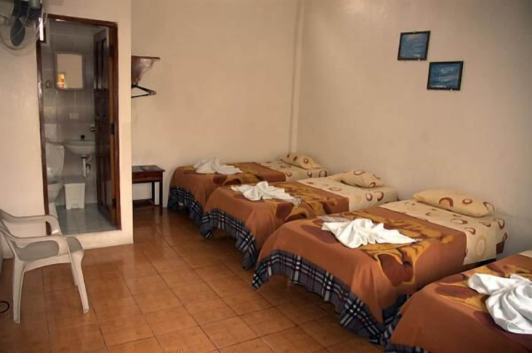 Bedroom 2, Hotel Salinas, Santa Cruz