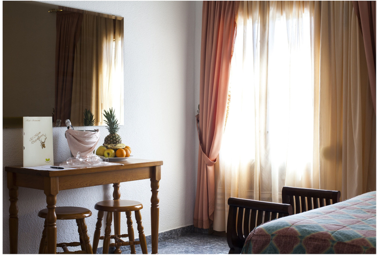 Bedroom 3, El Meson de Despeñaperros, Jaén