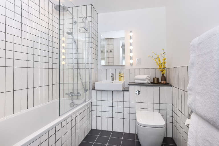 Bathroom 3, Millharbour Residences, London