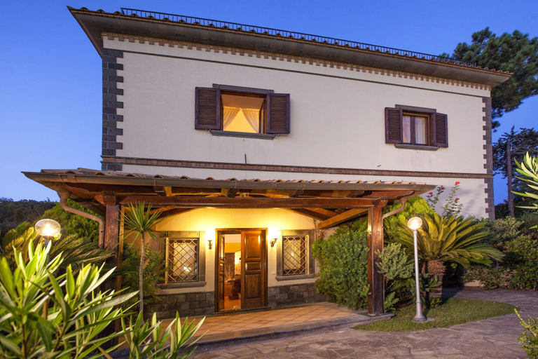 Exterior & Views 2, Villa Il Pino, Napoli