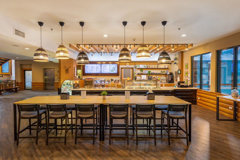 Food & Drinks 4, Grand Bear Resort at Starved Rock, La Salle