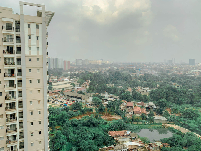 Exterior & Views 4, Cozy Studio at Signature Park Grande Apartment By Travelio, East Jakarta