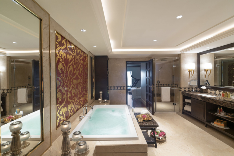Bathroom 4, Taj Coromandel, Chennai