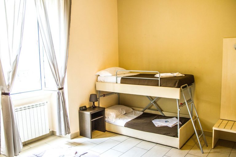 Bedroom 4, Mosaic Guest House, Rome